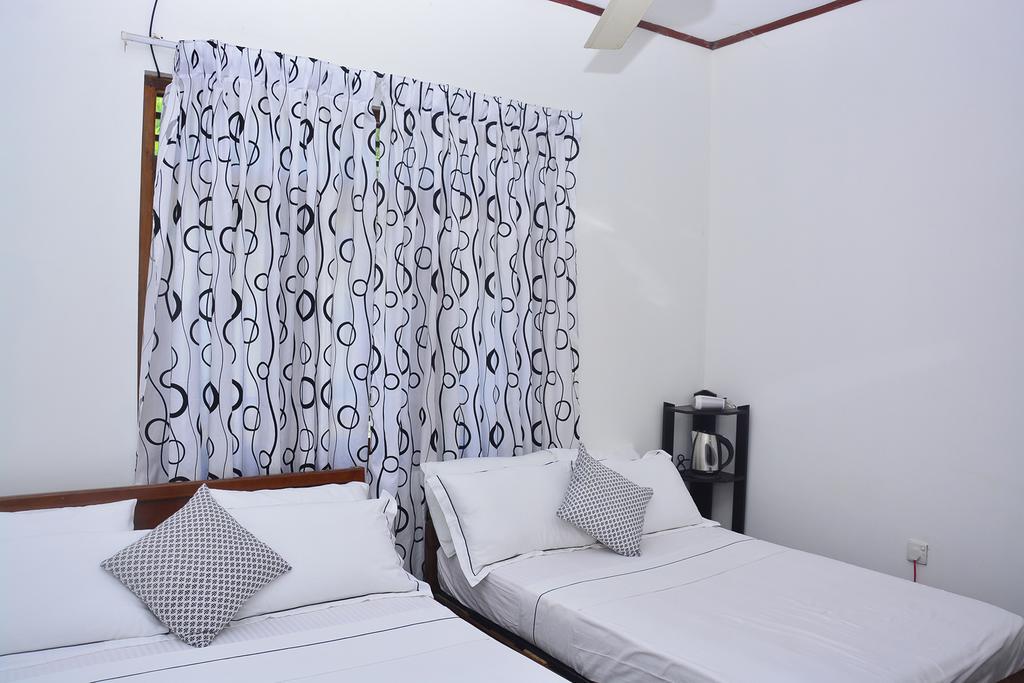 Livinginn Полоннарува Экстерьер фото